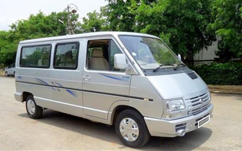 Tata Winger Car Hire in Kolkata