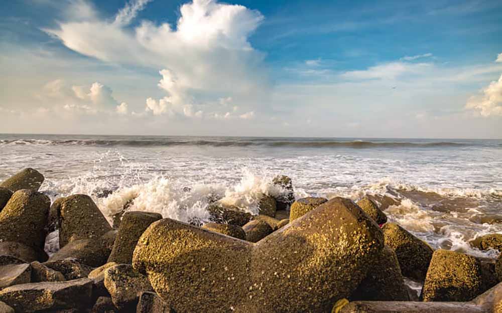 Car Rent for Digha Tour