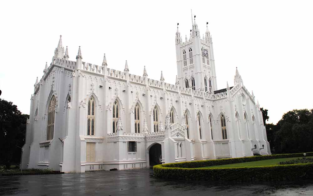 Book a Cab Sightseeing for St. Paul's Cathedral Church